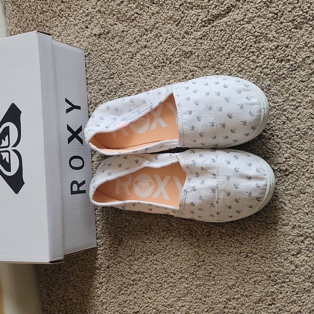 Roxy shoes